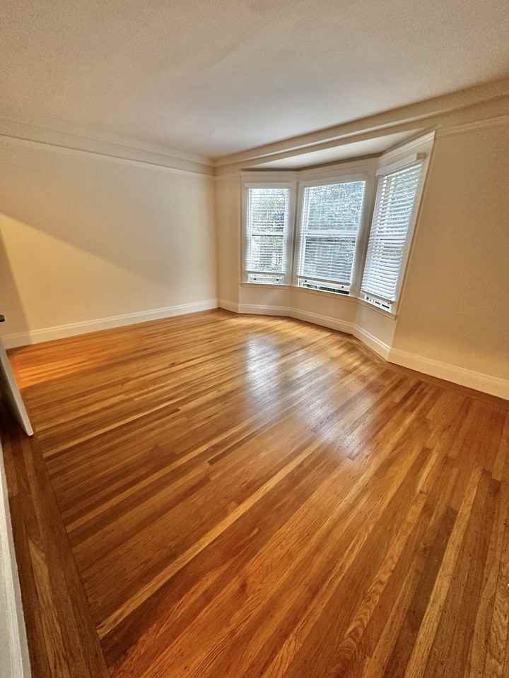 840 Geary St #12 - Photo 2 of 12