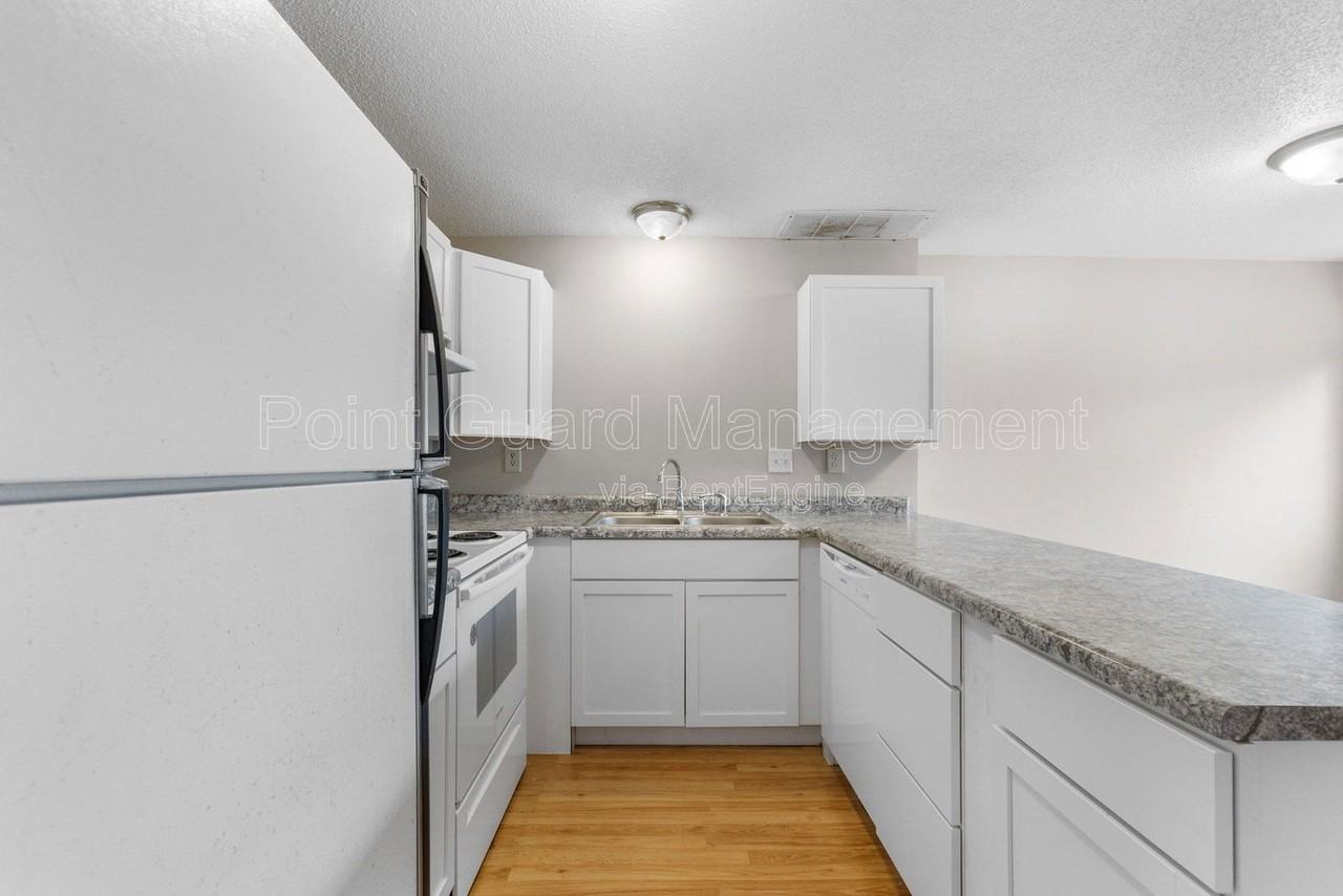 3034 E Bragstad Dr - Photo 6 of 29