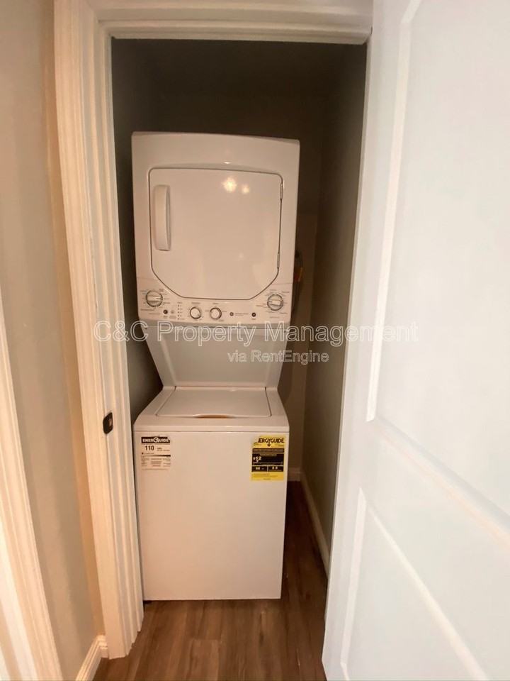 114 Maple St - Photo 5 of 11