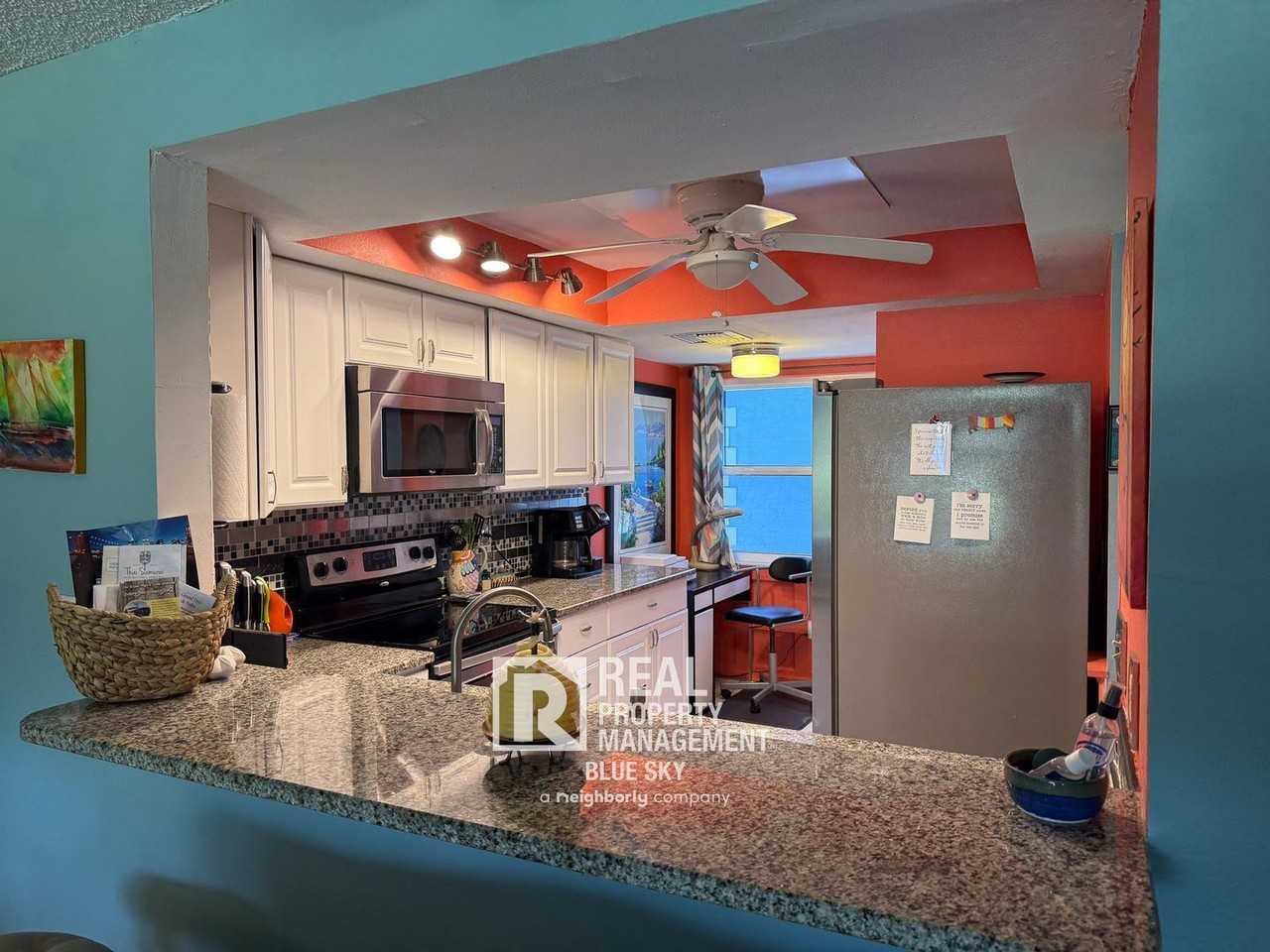 9639 Greenskeeper Dr - Photo 2 of 24