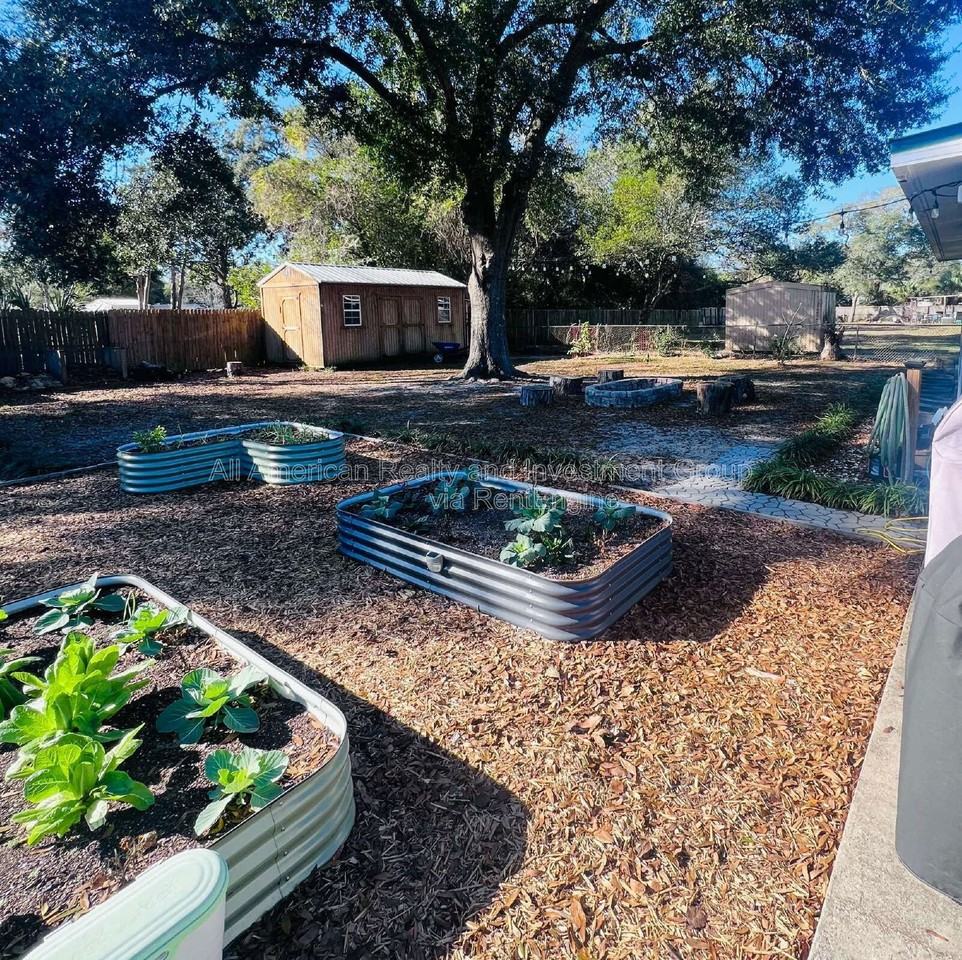 419 Marlowe Dr - Photo 5 of 10