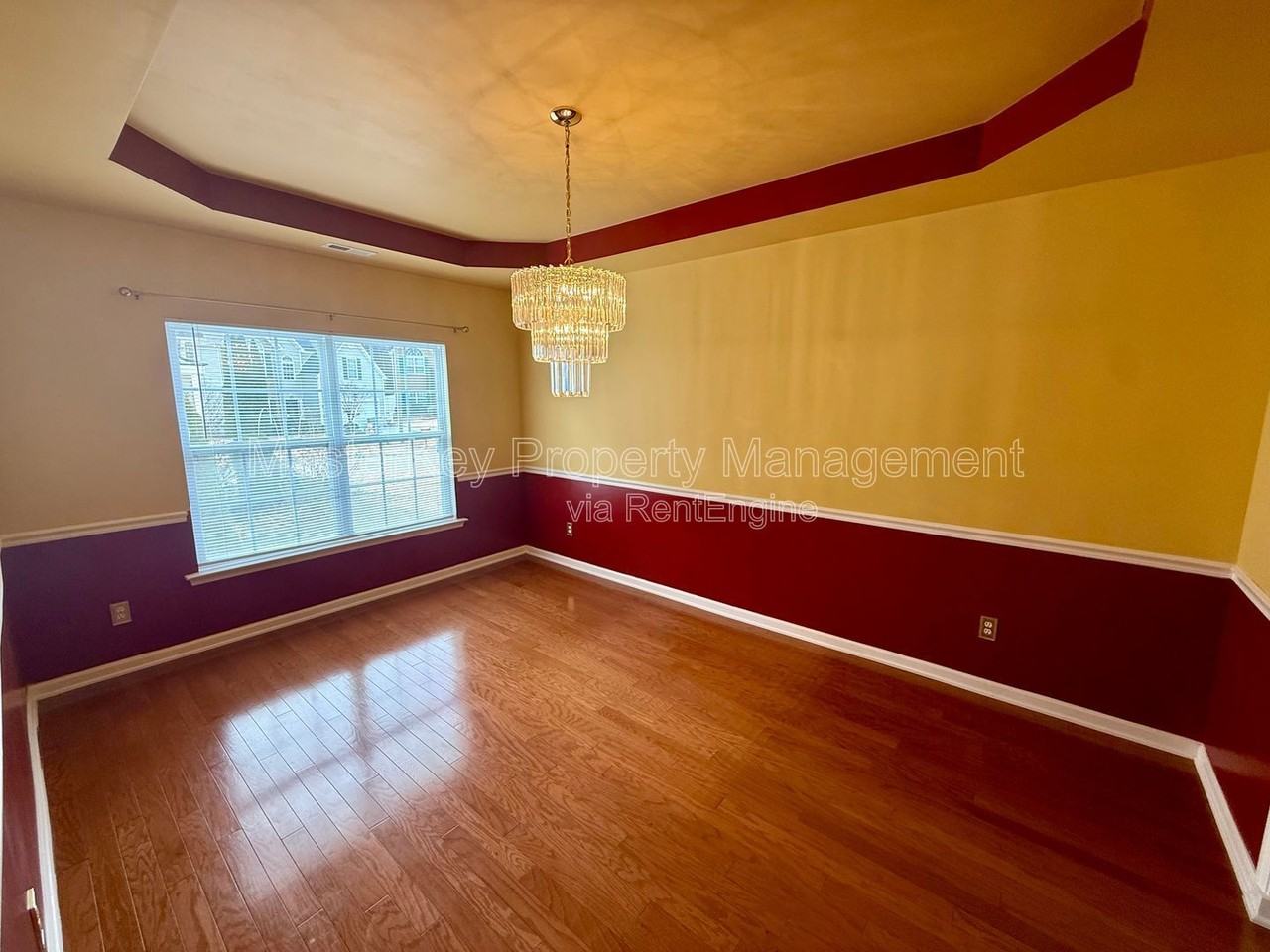 105 Penncross Dr - Photo 7 of 30