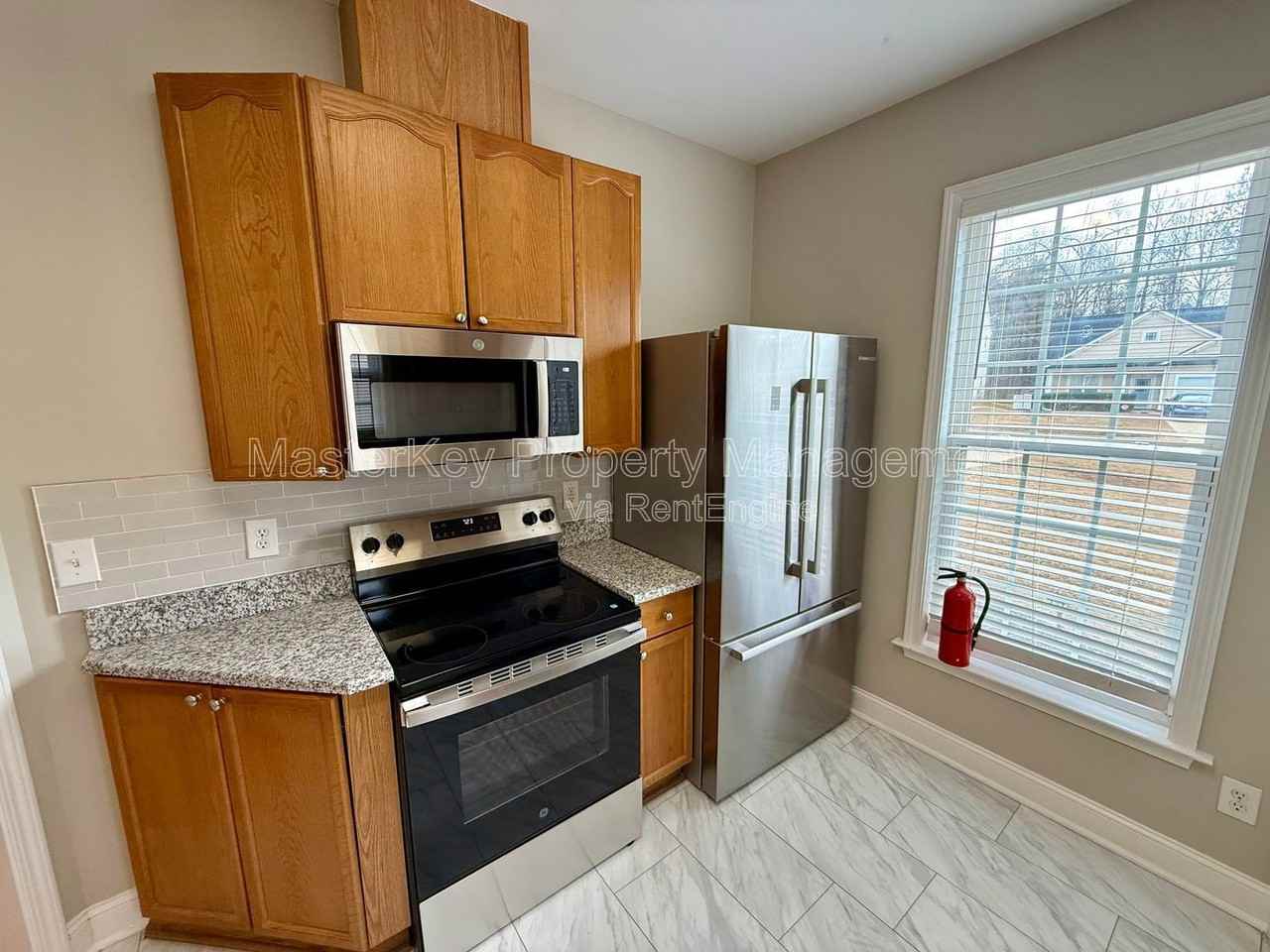 217 Marino Pl - Photo 4 of 33