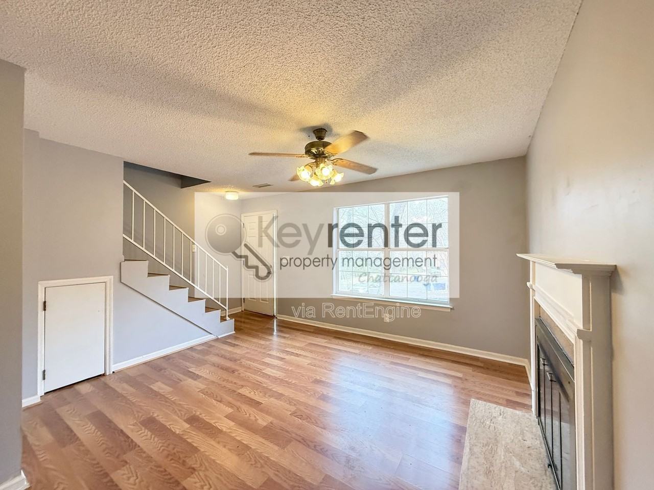 208 Cliftview Dr - Photo 3 of 13