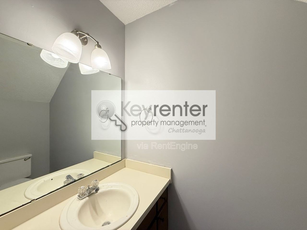 208 Cliftview Dr - Photo 7 of 13