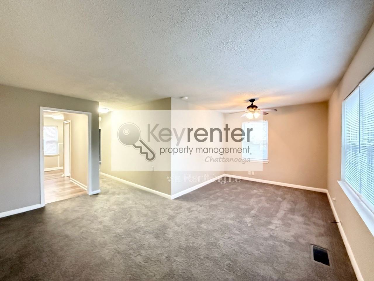 305 Sunrise Ln #B - Photo 3 of 10