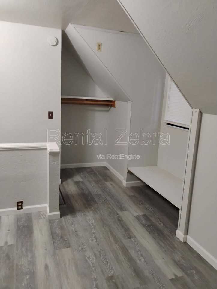 8301 Trout Ave #12 - Photo 6 of 9