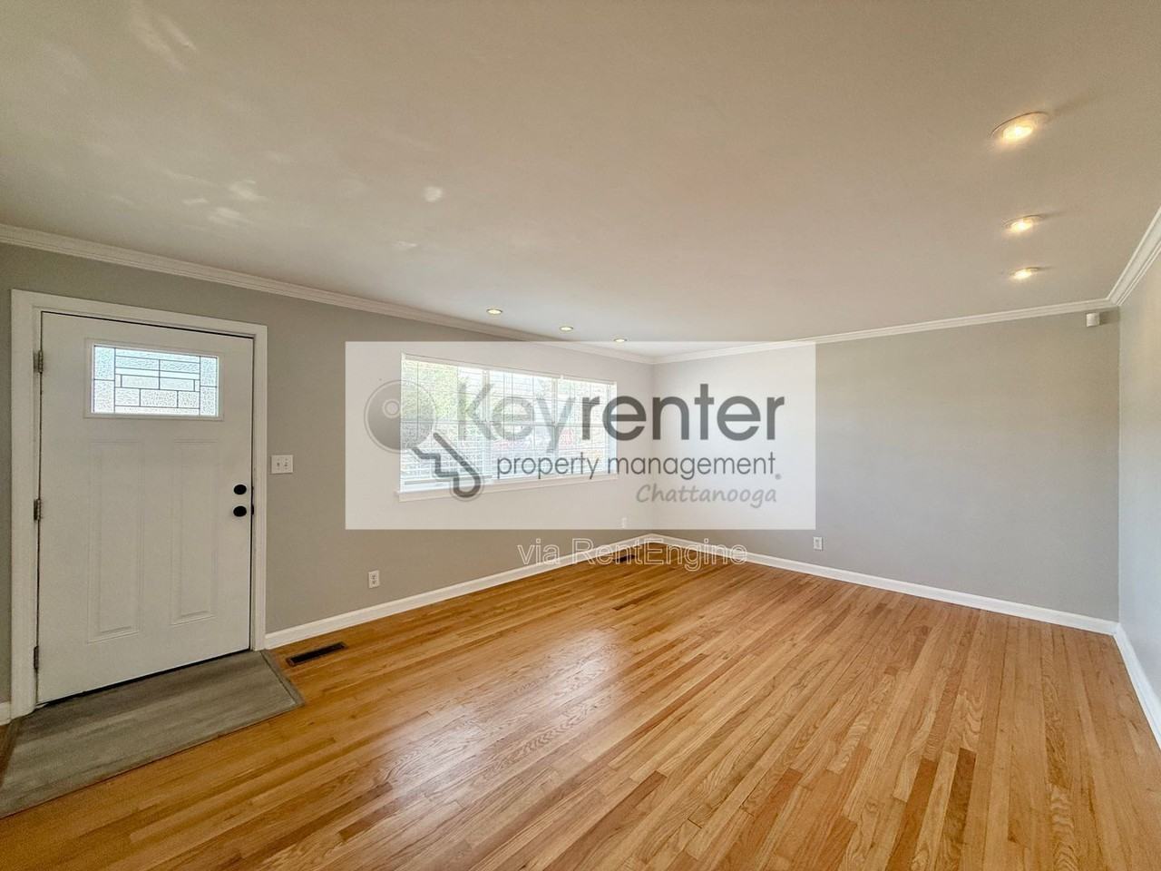 510 Highview Cir - Photo 2 of 17