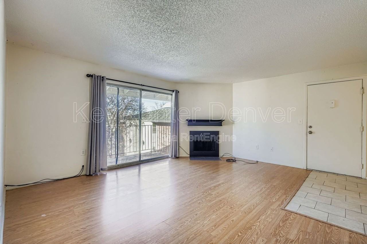 12162 Melody Dr #304 - Photo 5 of 29