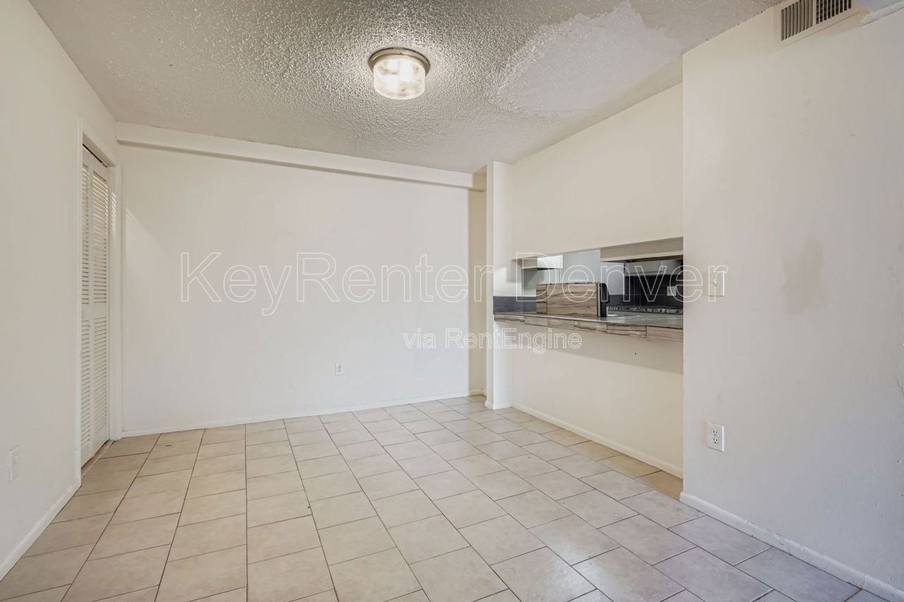 12162 Melody Dr #304 - Photo 7 of 29