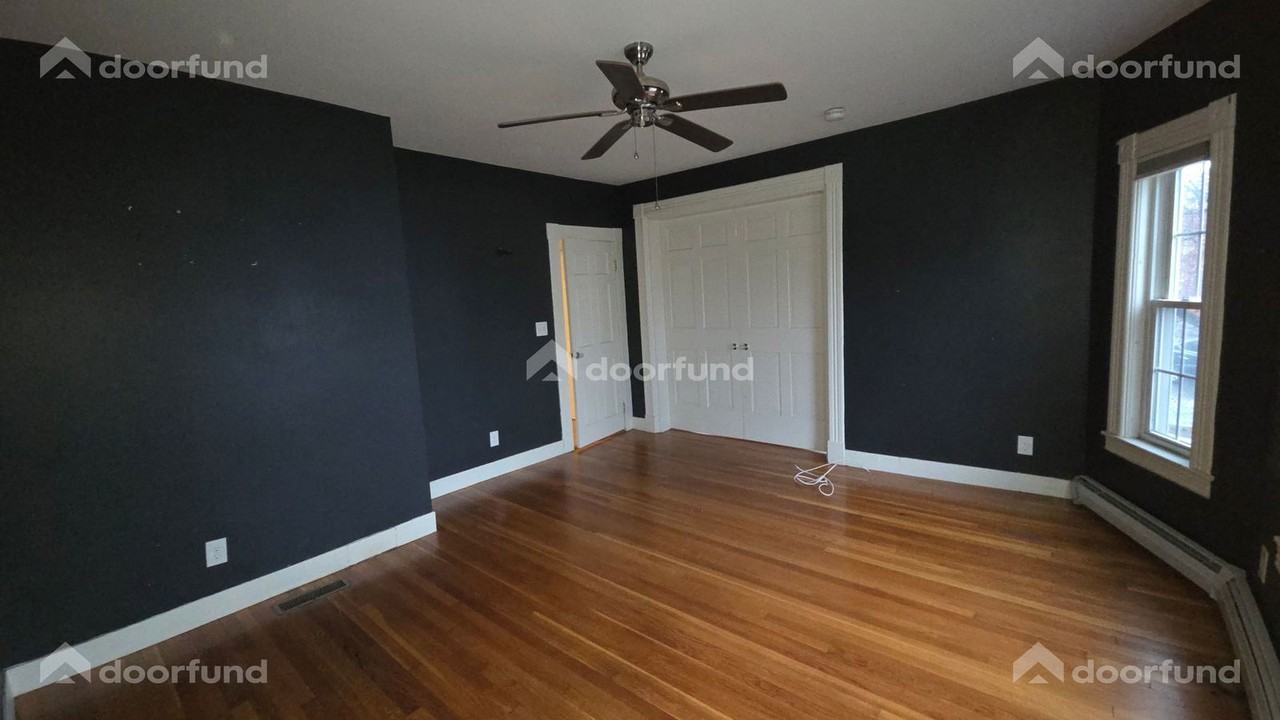 202 Hildreth St - Photo 4 of 28