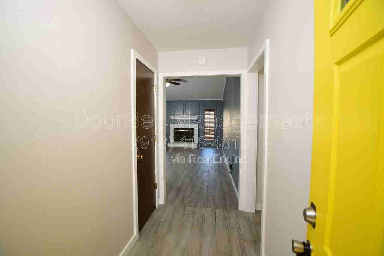 1312 W South Park St - Photo 4 of 23