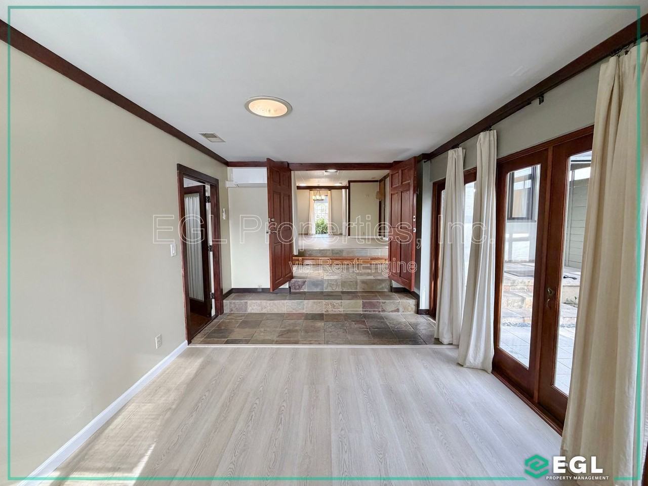 7601 Kittyhawk Ave - Photo 4 of 28