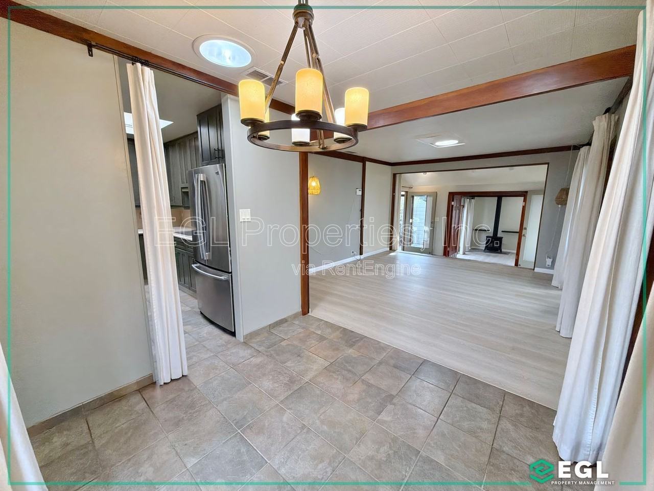 7601 Kittyhawk Ave - Photo 6 of 28