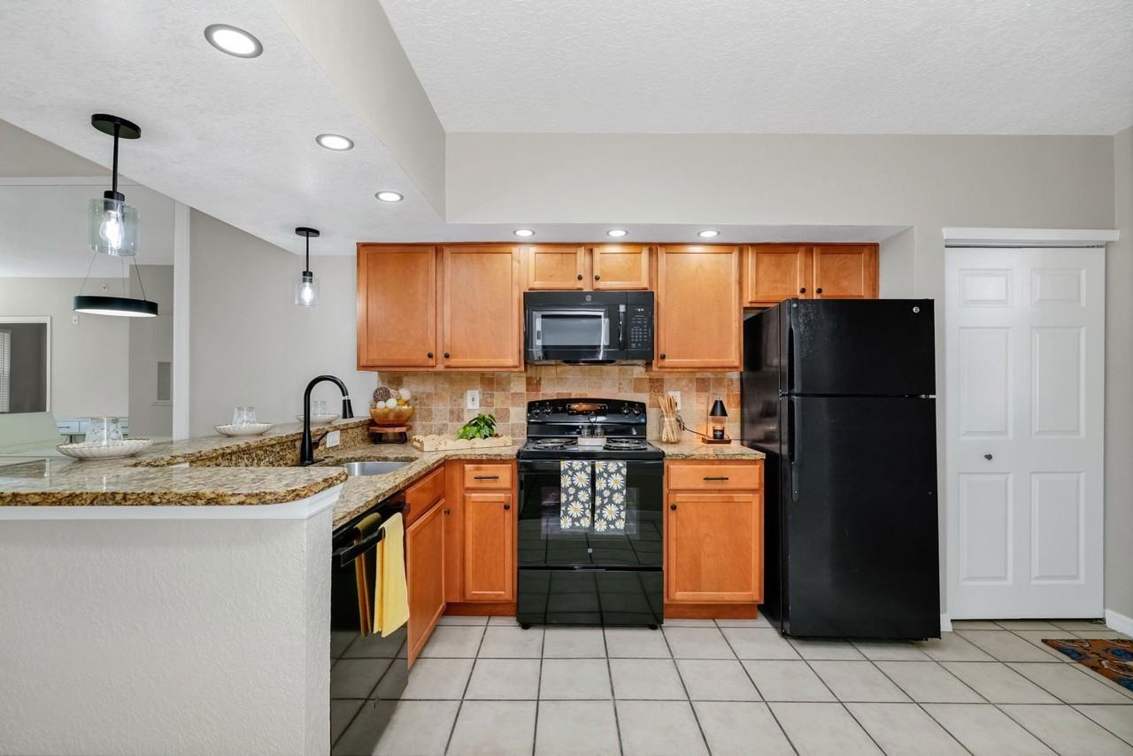 2954 Sadina St #103 - Photo 6 of 50