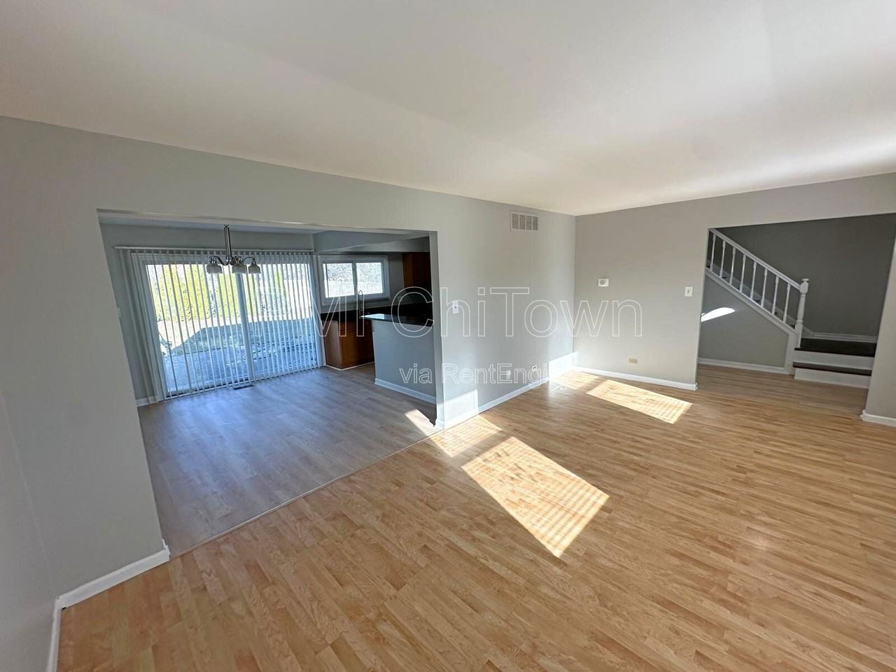 908 Parker Dr - Photo 3 of 19