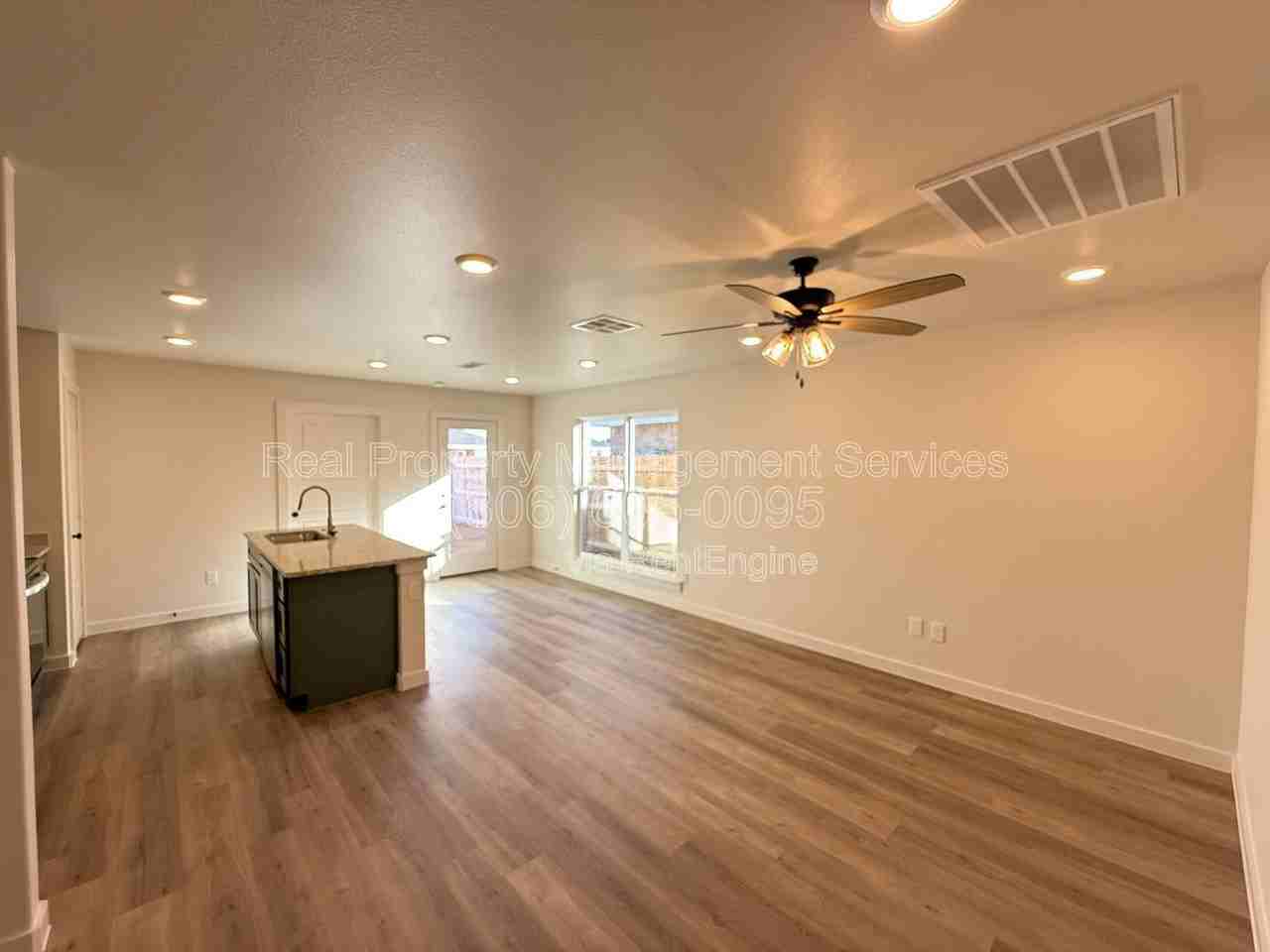 1324 N Colton Ave - Photo 2 of 12