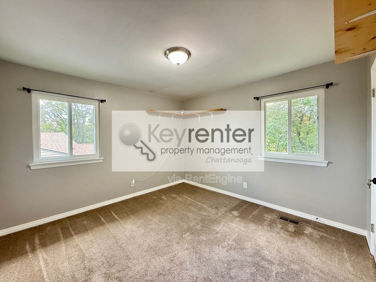 7813 Holiday Hills Cir - Photo 7 of 17