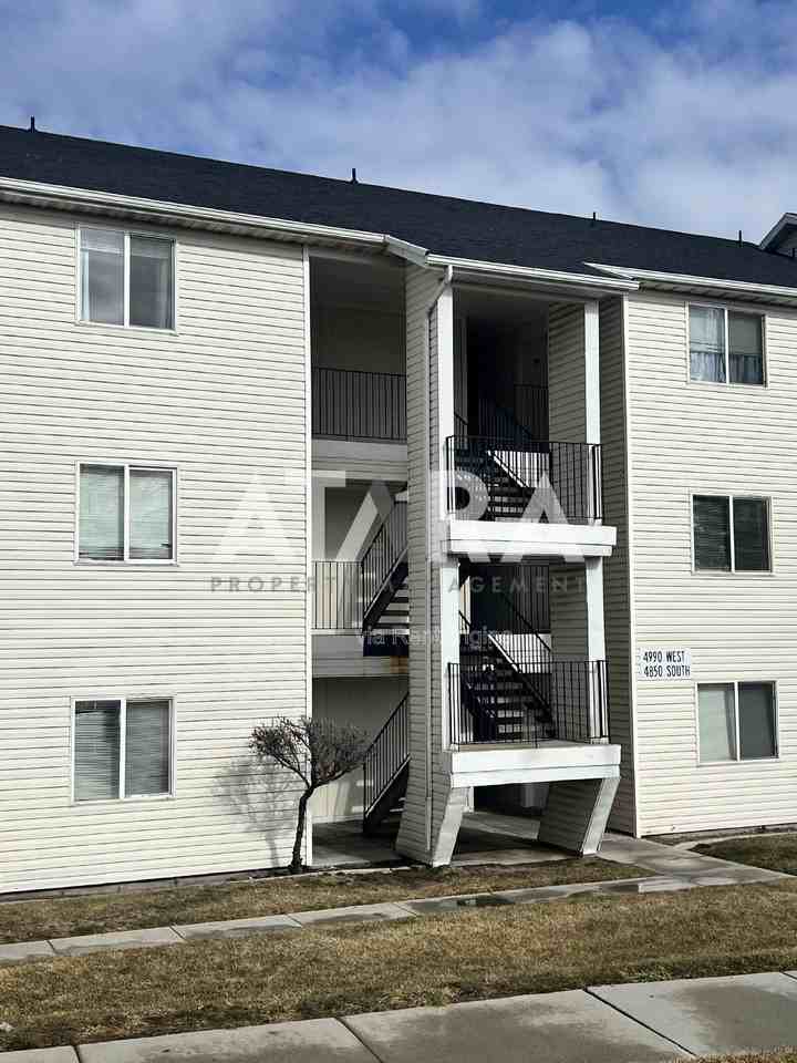 4988 W 4850 S #31 - Photo 5 of 21