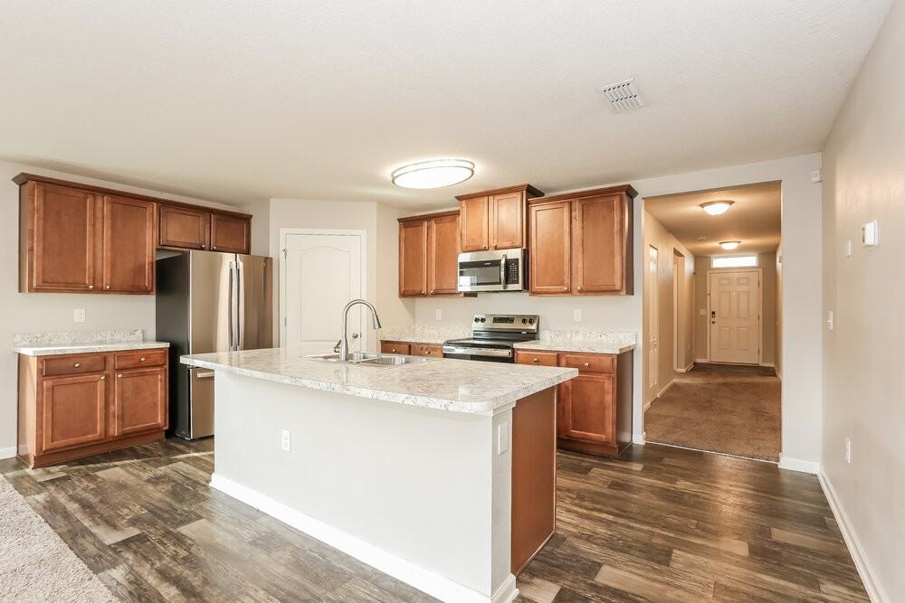 6780 Sandle Dr - Photo 7 of 16