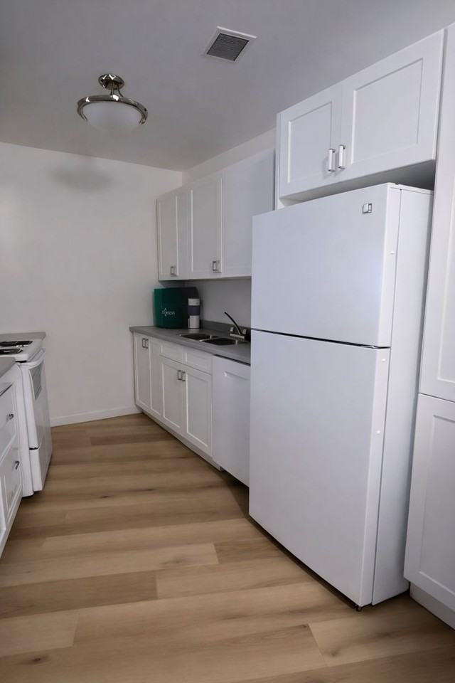 751 Pine Street #108 - Photo 4 of 8