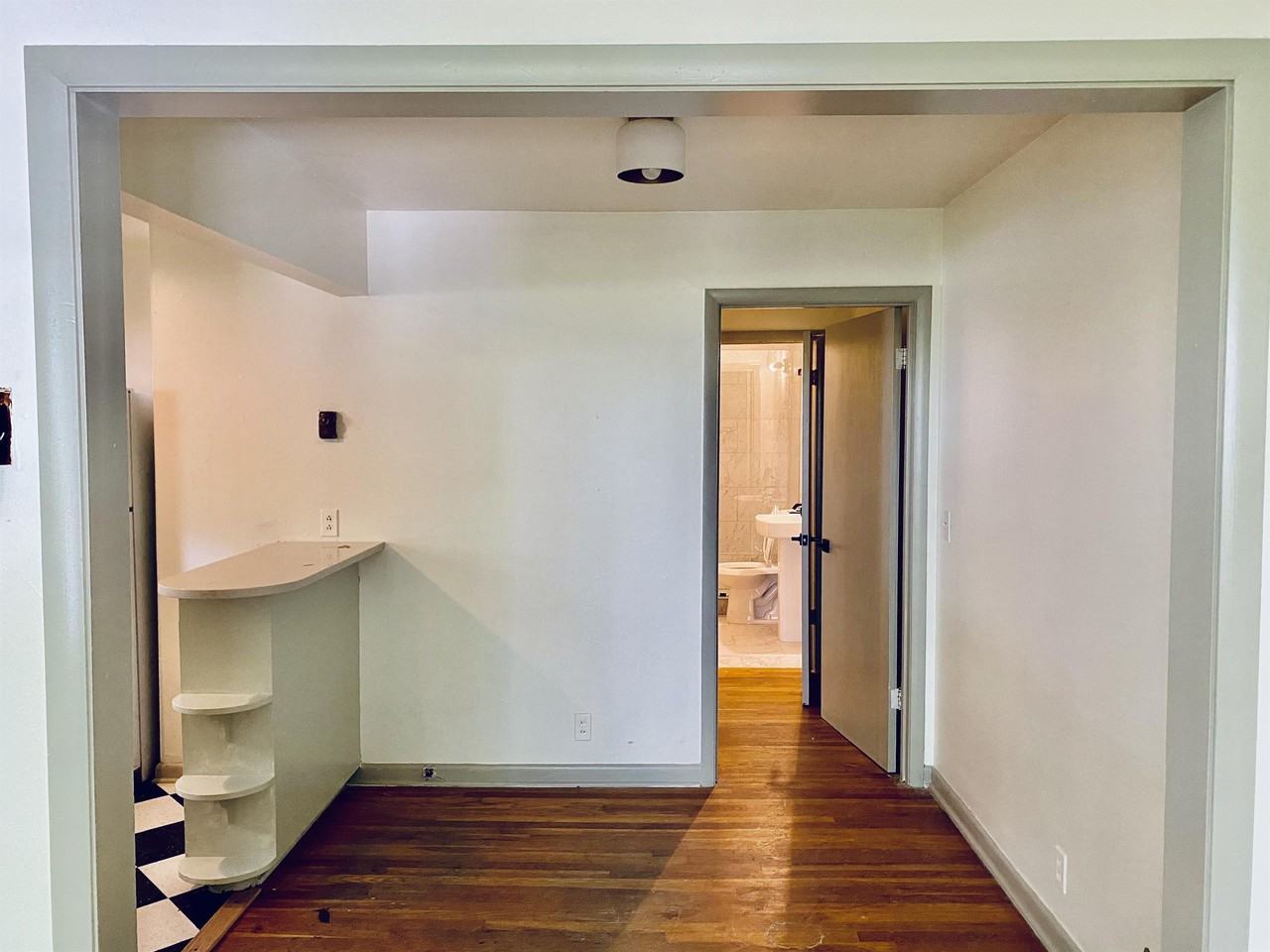 3202 Blair Blvd #B - Photo 2 of 10