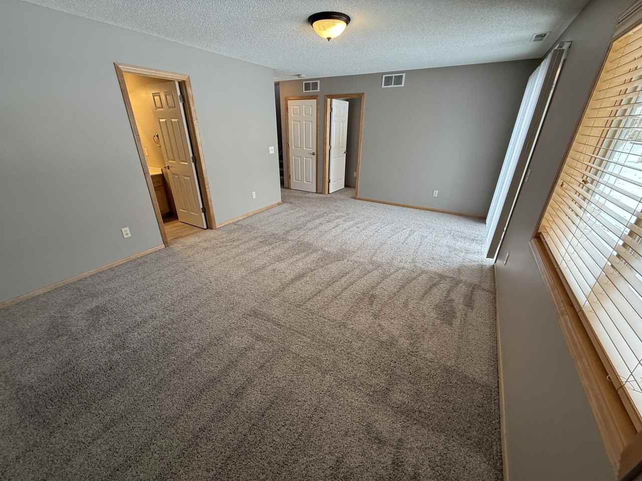 11615 Prospect Curv #WB11 - Photo 4 of 25