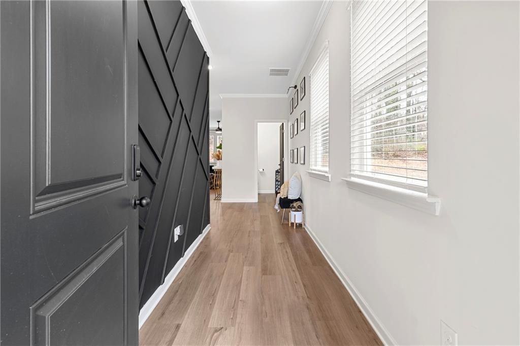 715 River Gardens Dr - Photo 2 of 28