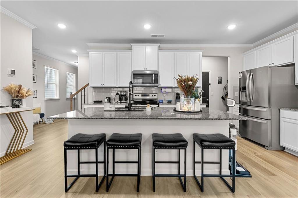 715 River Gardens Dr - Photo 5 of 28