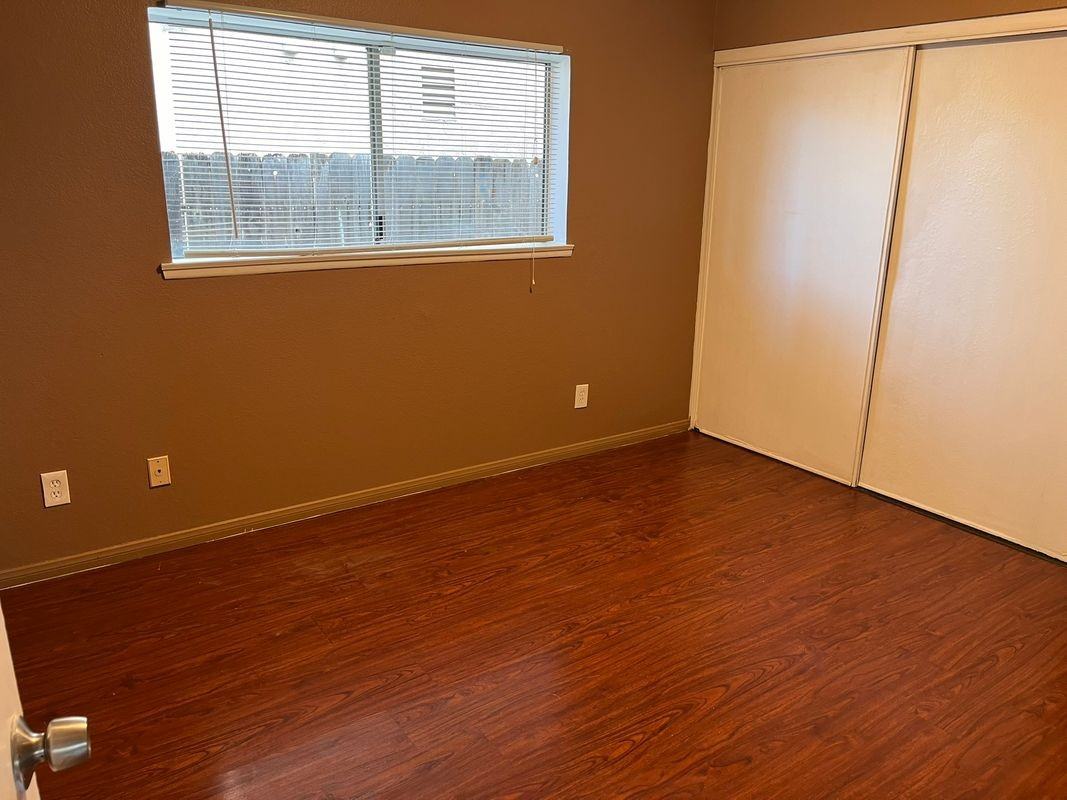 24418 Electra Ct - Photo 6 of 14