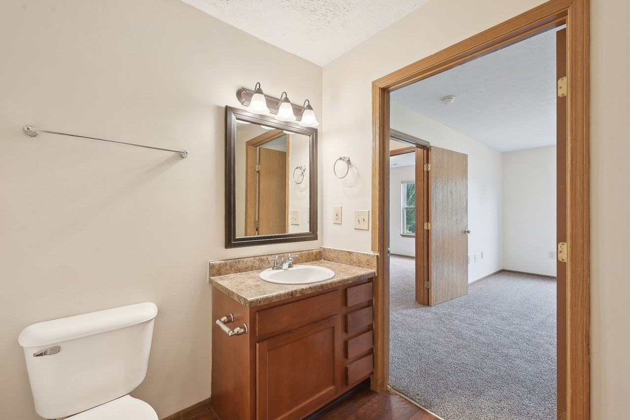 Dooley's Orchard - Photo 2 of 41