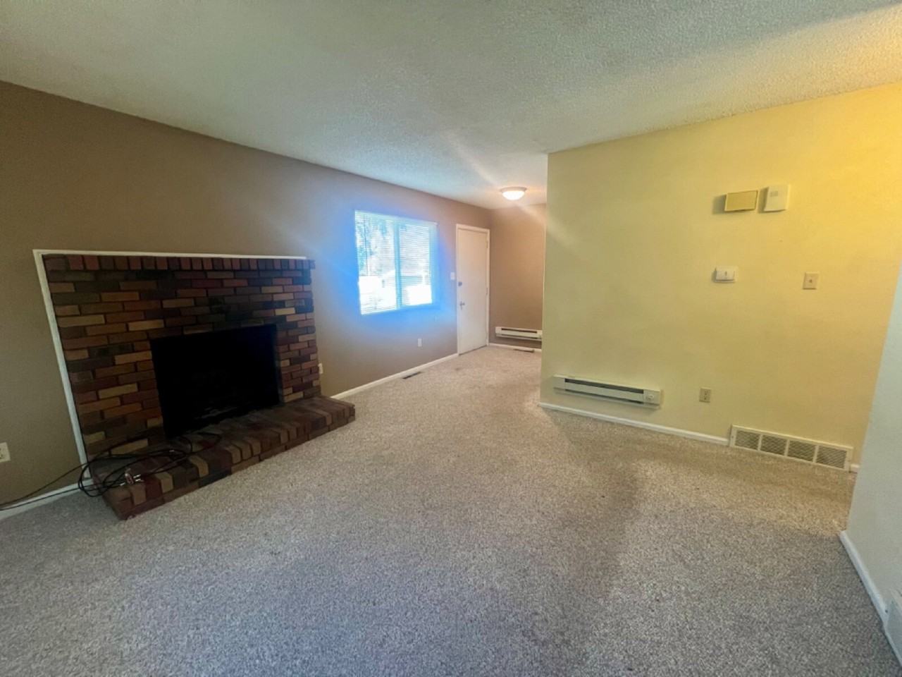 5001 Townsend Pl - Photo 6 of 11