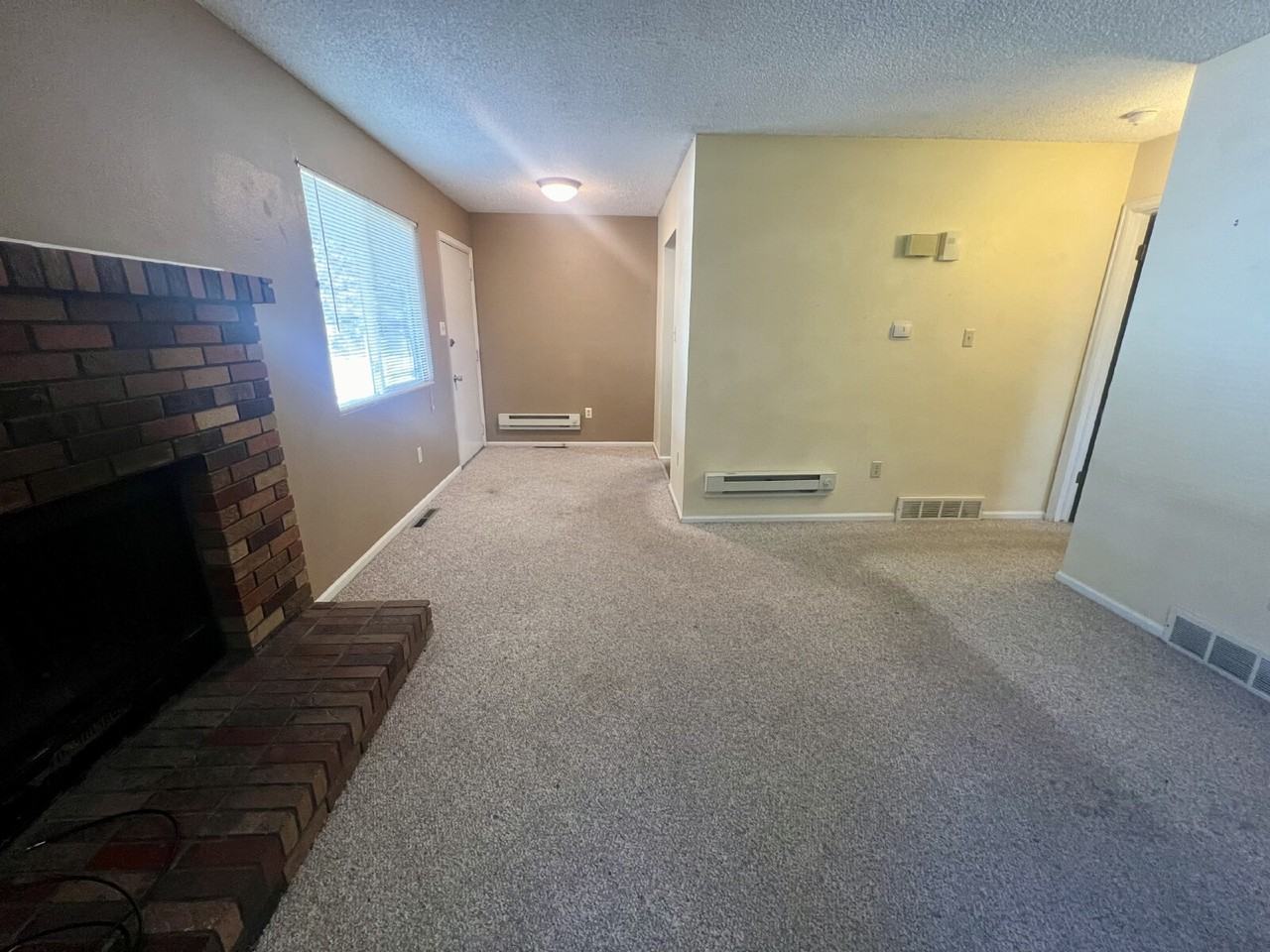 5001 Townsend Pl - Photo 7 of 11