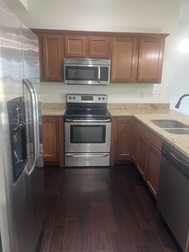 15004 W 64th Ter - Photo 3 of 16