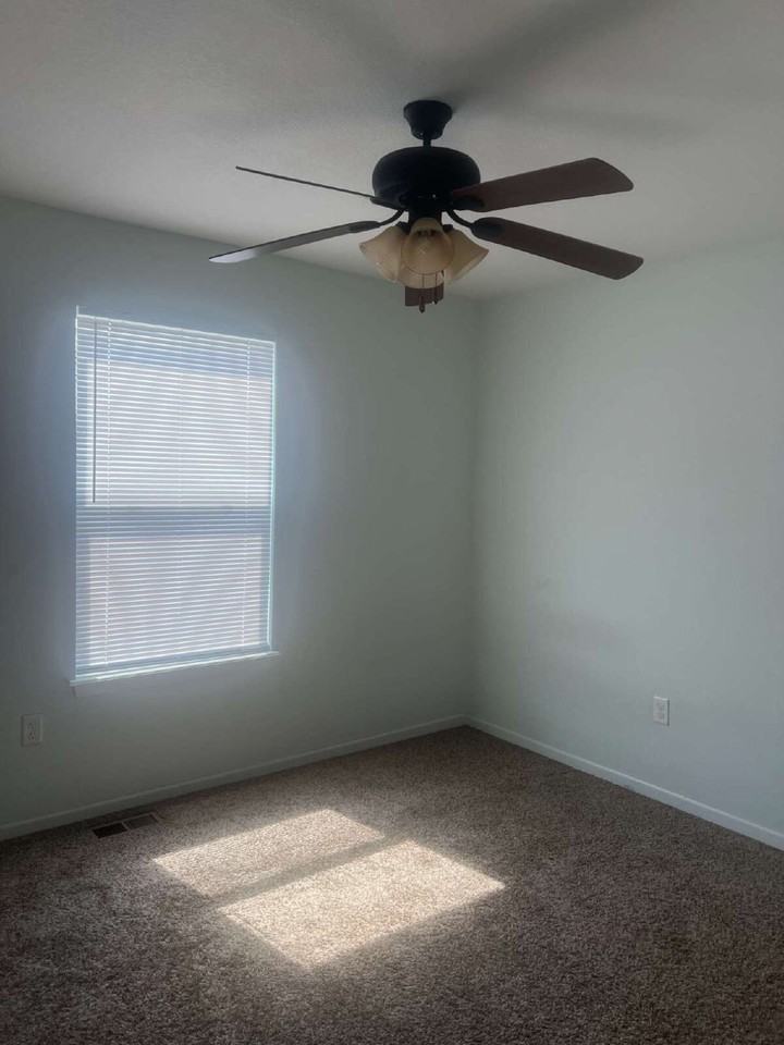 15004 W 64th Ter - Photo 6 of 16