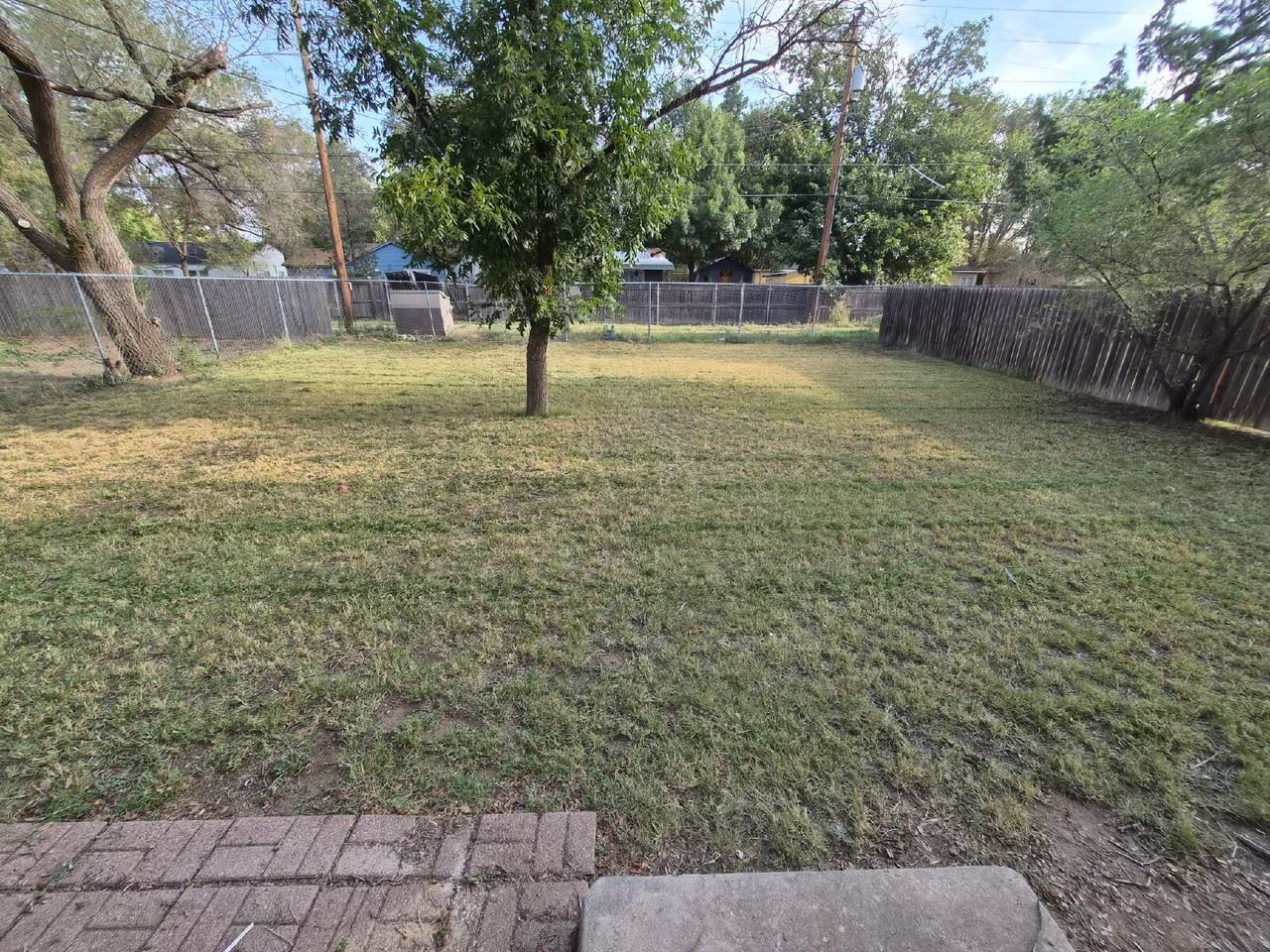 3506 26th St - Photo 3 of 13