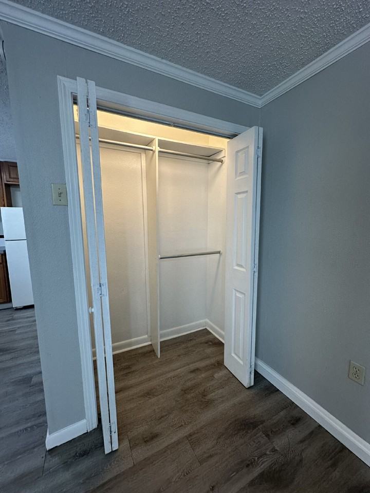 2613 25th St Rear - Photo 3 of 7