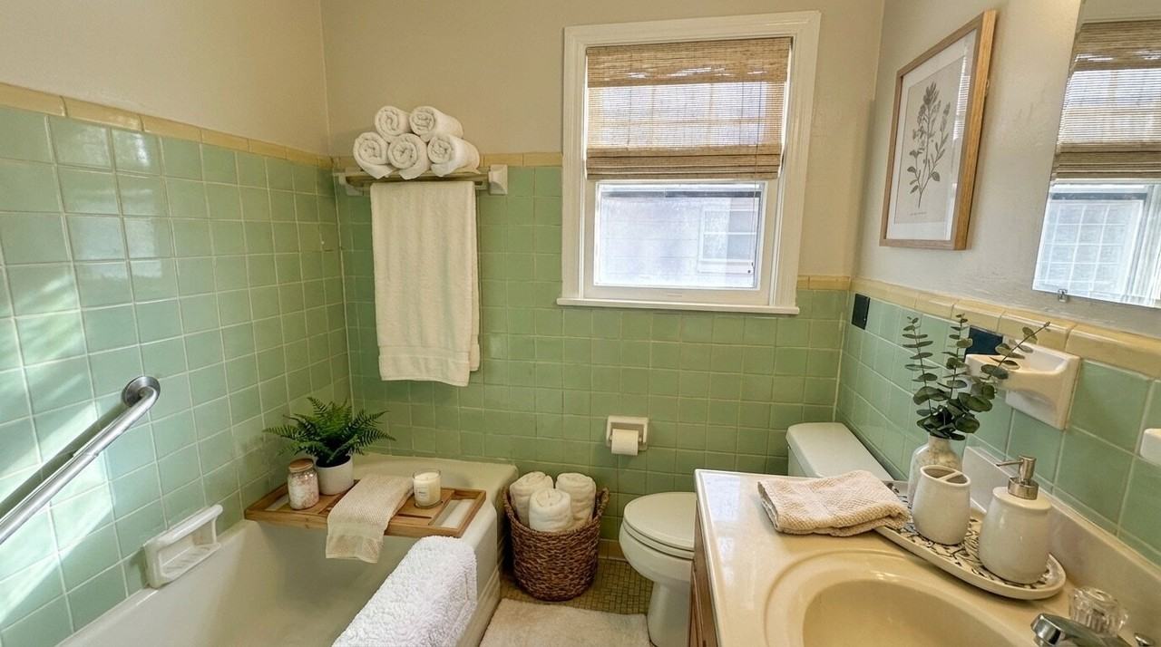 2605 Nw 34th St - Photo 5 of 16