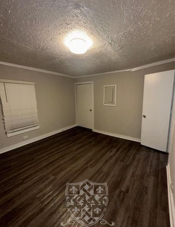 1715 Cass St #B - Photo 7 of 7