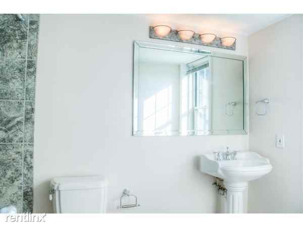 Mayfair towers - Photo 3 of 11