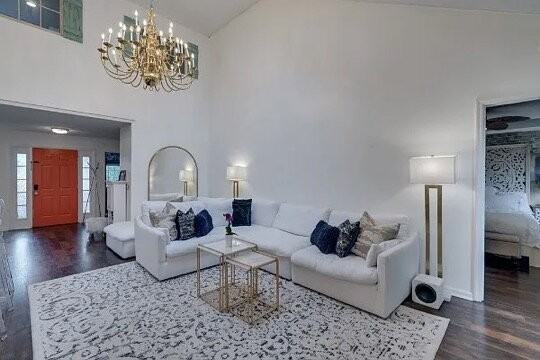 904 Fallview Trl - Photo 4 of 32