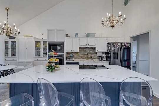 904 Fallview Trl - Photo 5 of 32