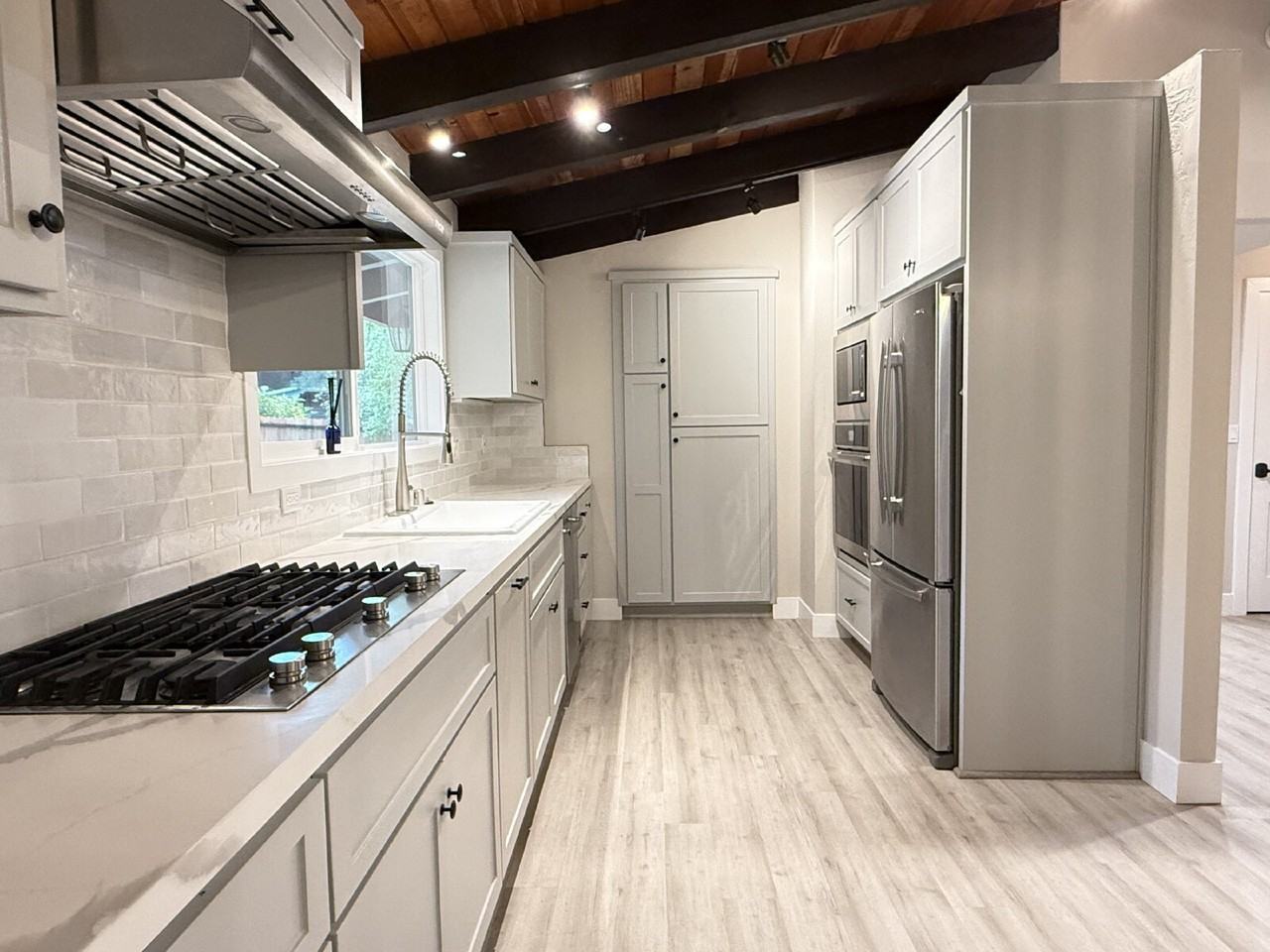 1 Fawn Ln - Photo 6 of 19