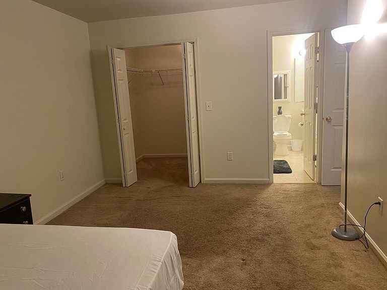 831 Edpas Rd - Photo 4 of 15