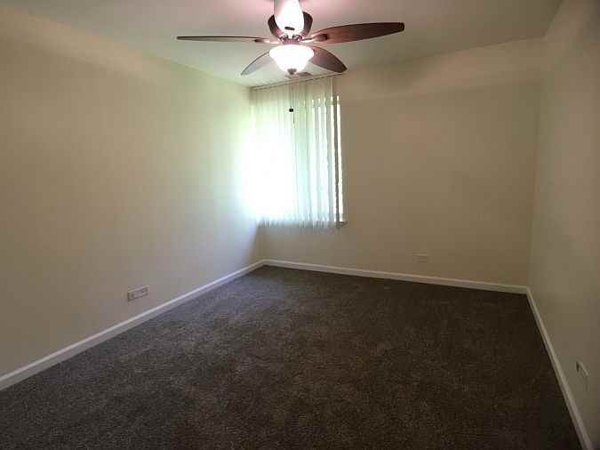 5827 Oakwood Dr - Photo 4 of 21