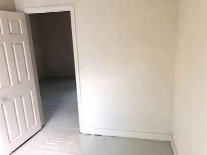 1104 W 24th St - Photo 6 of 14