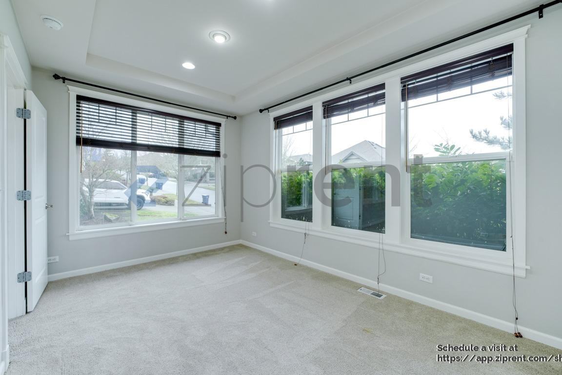 7611 Snowberry Ave Se - Photo 6 of 37