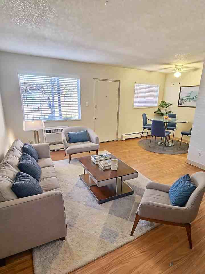 Saint Clair Apartments - Photo 2 of 21