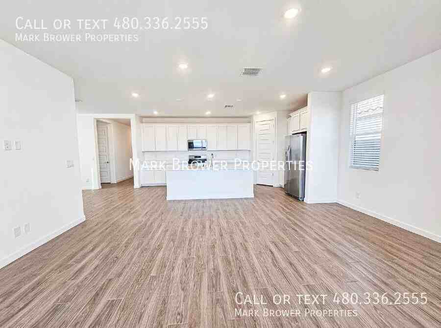 32483 N Jasper St - Photo 7 of 21