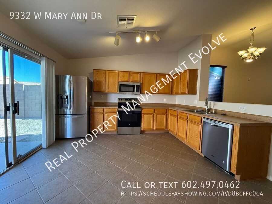 9332 W Mary Ann Dr - Photo 7 of 21